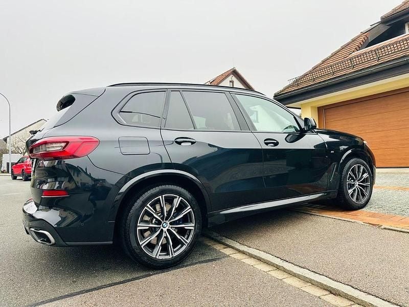 Schwarz Gebraucht 2019 BMW X5 M Sport SUV | 39.800 € (Guter Preis) - Bild 1/4