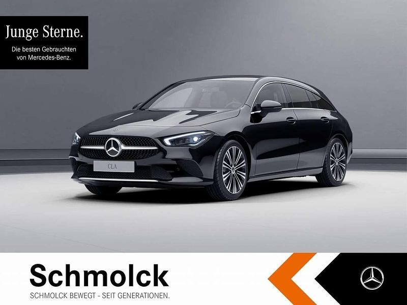 Gebraucht Mercedes CLA200 Progressive 150 PS (110 kW) 2021 Unilack nachtschwarz Kombi