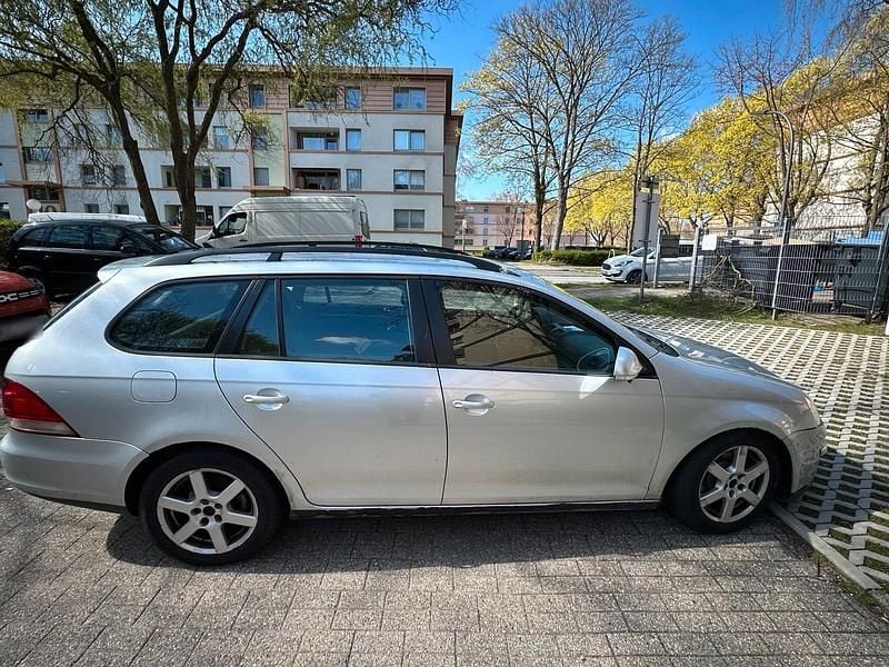 Usata VW Golf VI 101 CV (74 kW) 2008 Grigio Utilitaria
