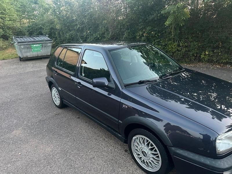 Gebraucht 1995 VW Golf III Edition Limousine | 3.600 € - Bild 1/4