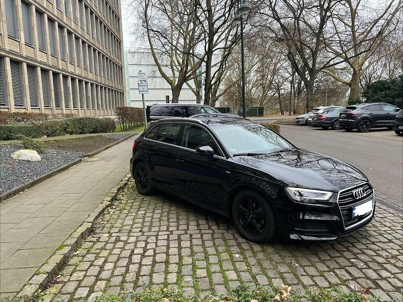 Gebraucht Audi A3 Ambiente 150 PS (110 kW) 2018 Schwarz Limousine