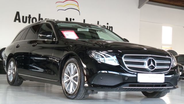 Gebraucht Mercedes E220 Avantgarde 194 PS (142 kW) 2016 Schwarz metallic Kombi