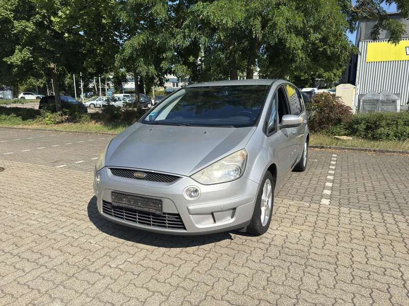 Grau Gebraucht 2007 Ford S-MAX S Van / Kleinbus | 2.500 € (Guter Preis) - Bild 1/4