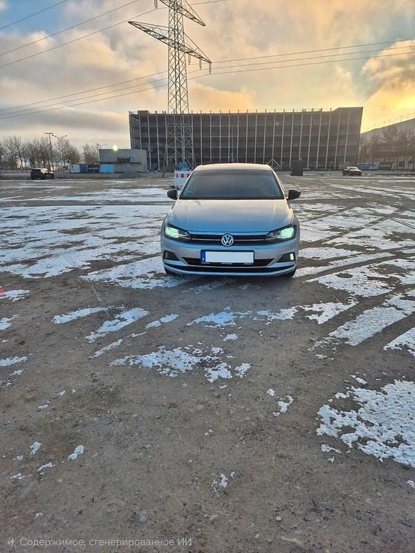 Silber Gebraucht 2018 VW Polo Comfortline Kleinwagen | 15.000 € (Etwas zu teuer) - Bild 1/4