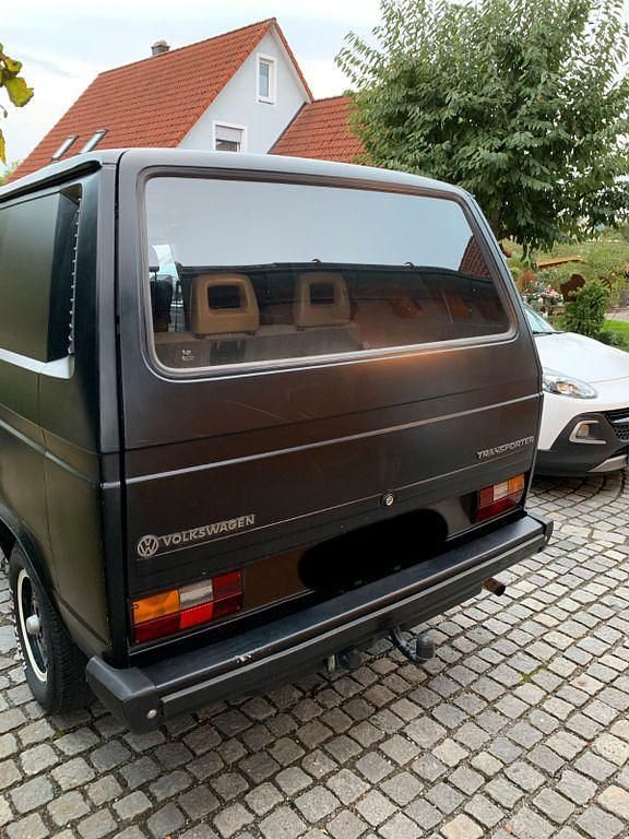 Gebraucht VW T3 77 PS (56 kW) 1987 Schwarz Van