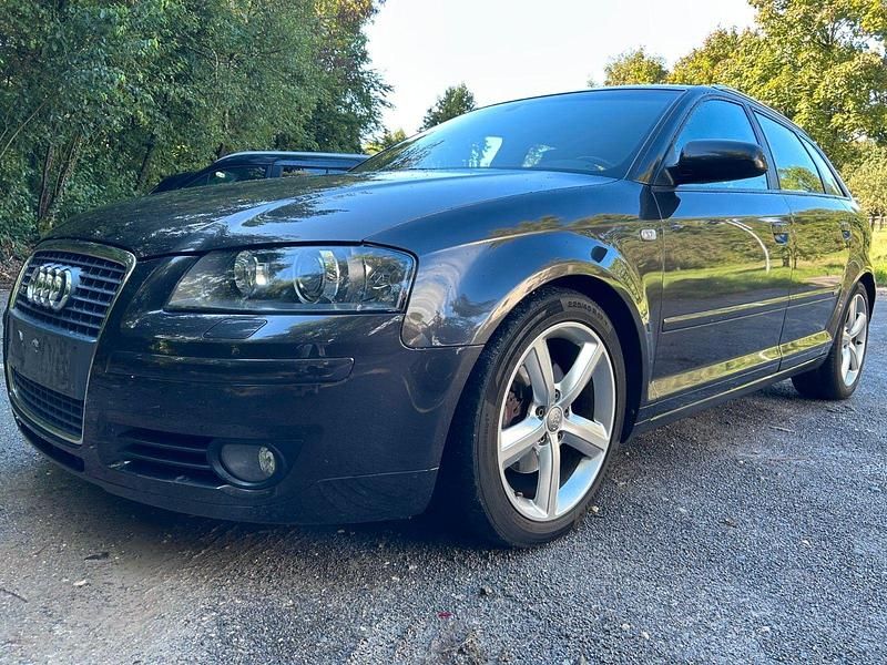 Grau Gebraucht 2007 Audi A3 S-Line Limousine | 6.990 € (Etwas zu teuer) - Bild 1/4