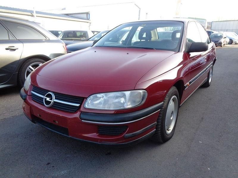 Gebraucht Opel Omega 136 PS (100 kW) 1995 Rot Limousine