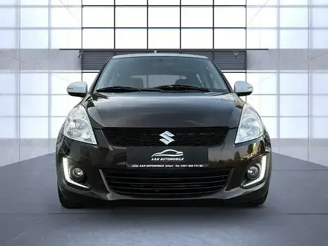 Gebraucht Suzuki Swift Comfort 94 PS (69 kW) 2015 Braun Kleinwagen