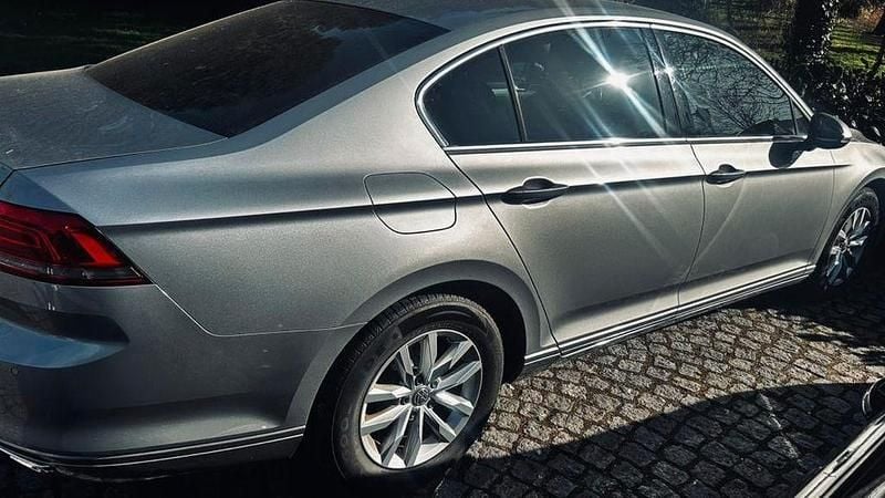 Używany VW Passat Highline 150 KM (110 kW) 2015 Srebrny Sedan/Limuzyna