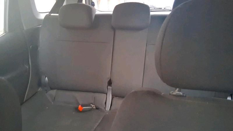 Grau Gebraucht 2004 Suzuki Swift Kleinwagen | 2.500 € - Bild 1/4