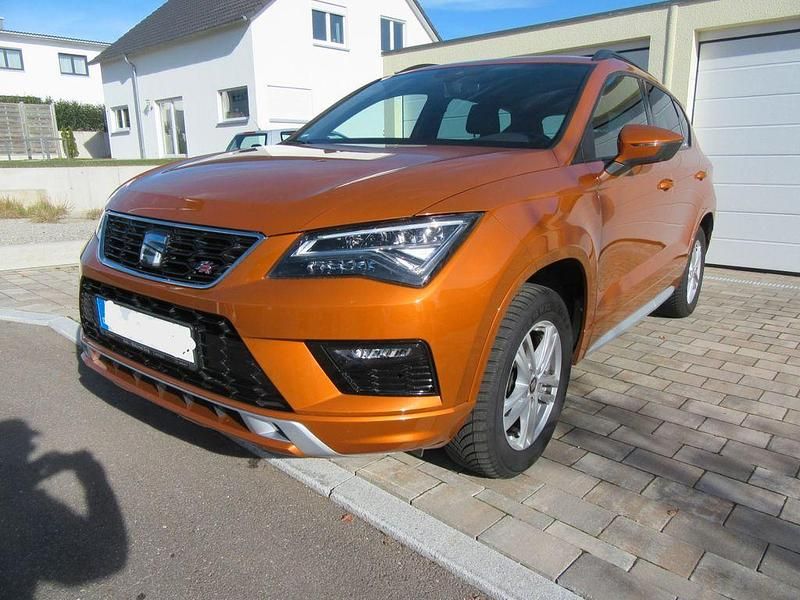 Orange Gebraucht 2018 Seat Ateca 4Drive SUV | 20.900 € (Fairer Preis) - Bild 1/4