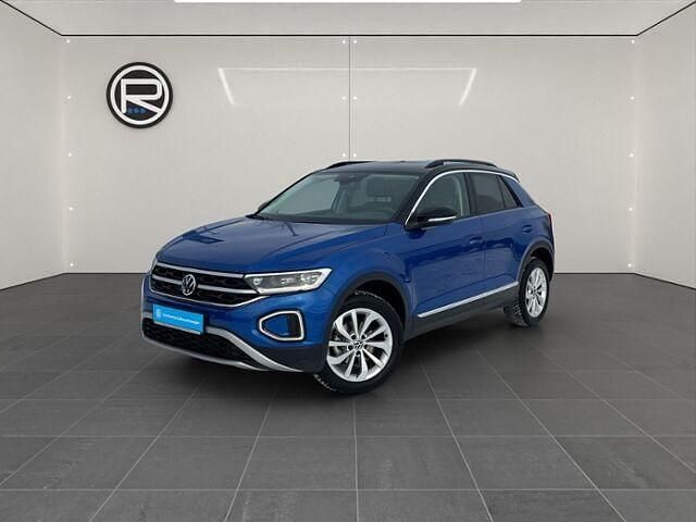Second-hand VW T-Roc Style 150 CP (110 kW) 2024 Albastru SUV