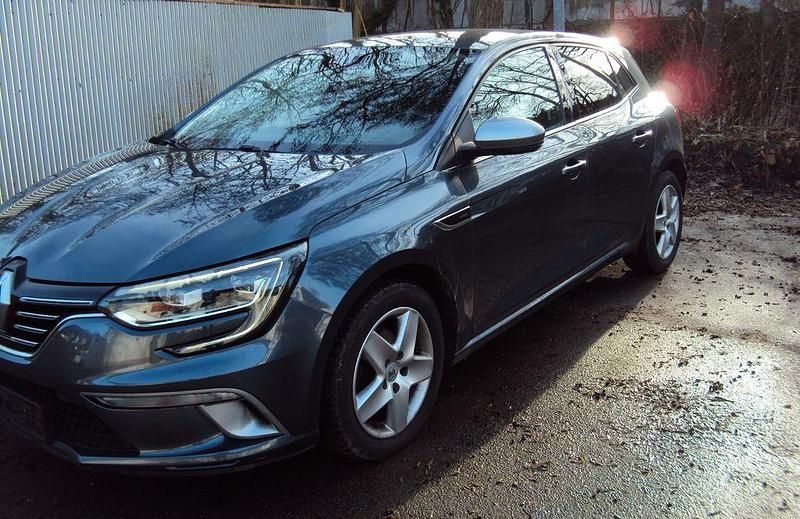 Gebraucht Renault Mégane GT Line GT-Line 132 PS (97 kW) 2016 Blau Limousine