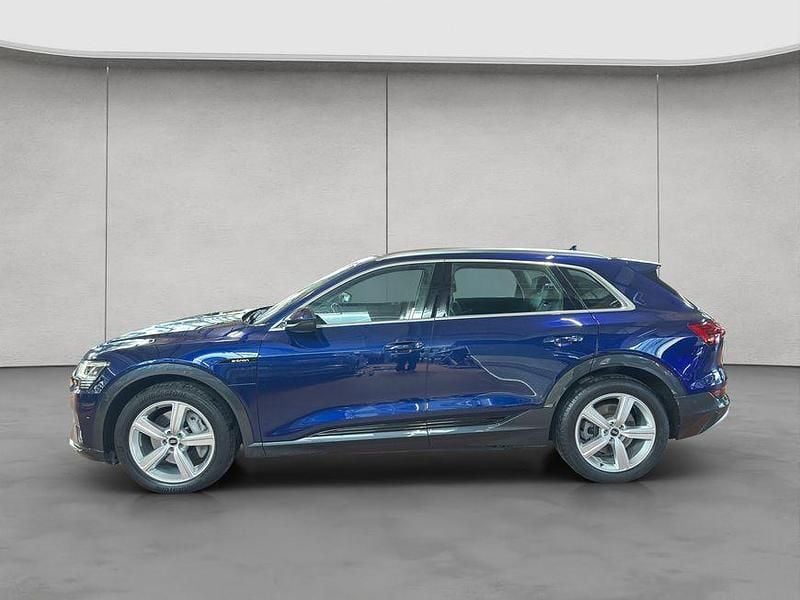 Gebraucht Audi e-tron Advanced 300 kW (408 PS) 2022 Blau SUV