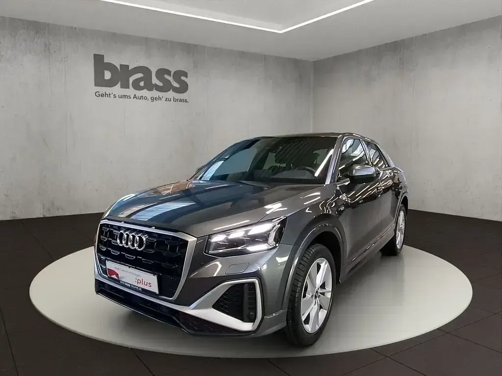 Gebraucht Audi Q2 Ambiente 150 PS (110 kW) 2022 SUV