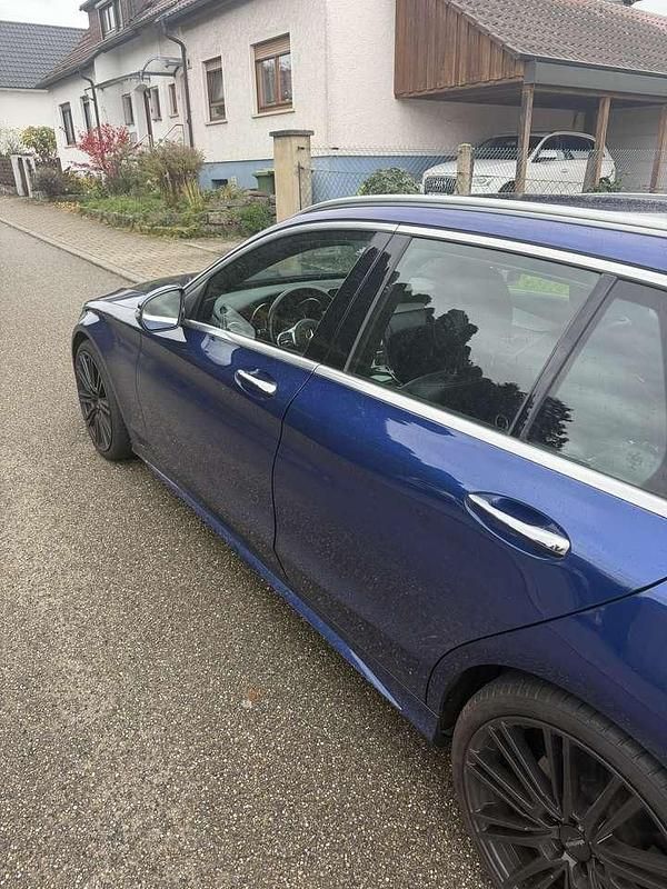 Gebraucht Mercedes C300 AMG line 258 PS (189 kW) 2019 Kombi