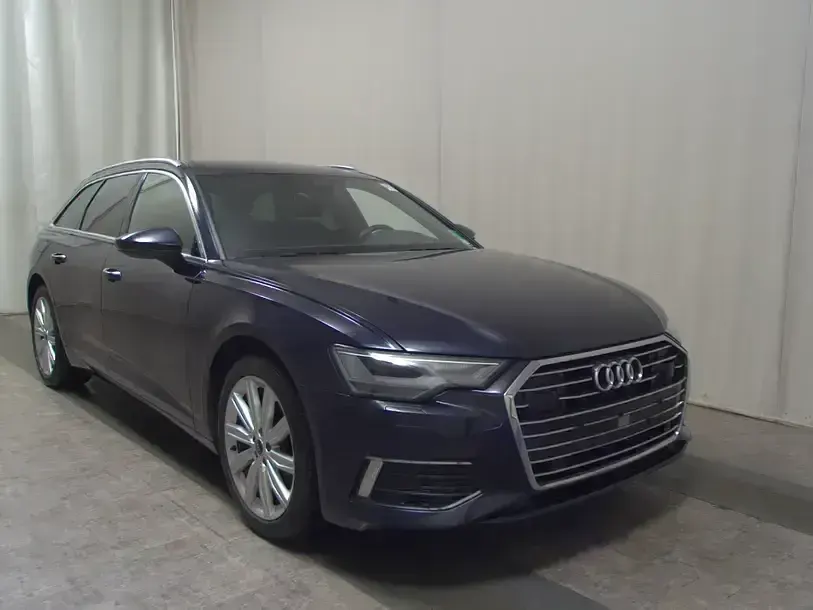 Second-hand Audi A6 Design 204 CP (150 kW) 2022 Albastru Break