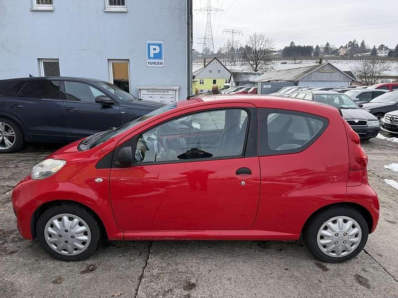 Gebraucht Peugeot 107 Filou 68 PS (50 kW) 2009 Lackieren rot 3p0 Kleinwagen
