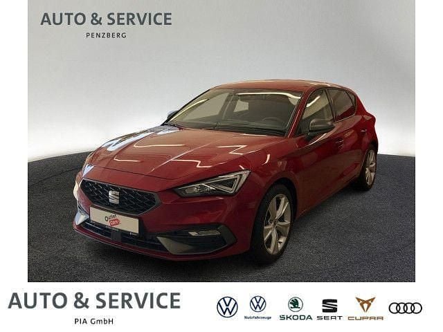 Rot Gebraucht 2021 Seat Leon FR Limousine | 19.990 € (Superpreis) - Bild 1/4