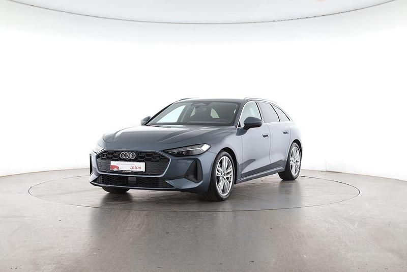 Gebraucht Audi A5 Comfort 150 PS (110 kW) 2025 Horizontblau Coupé