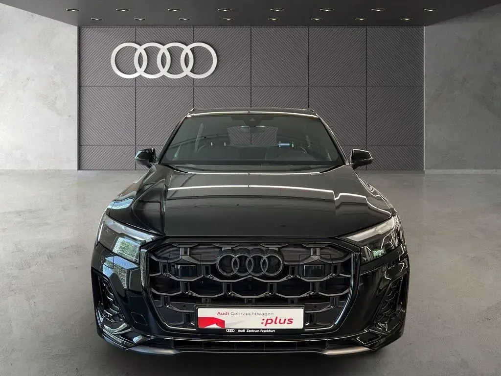 Gebraucht Audi Q7 S-Line 286 PS (210 kW) 2024 Mythosschwarz metallic SUV