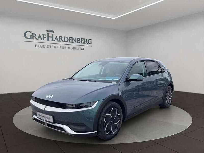 Digital teal Gebraucht 2024 Hyundai Ioniq 6 Techniq Limousine | 35.990 € (Guter Preis) - Bild 1/4
