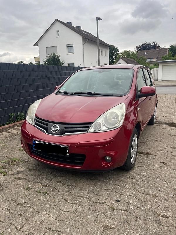 Rot Gebraucht 2012 Nissan Note Van / Kleinbus | 3.600 € (Fairer Preis) - Bild 1/4