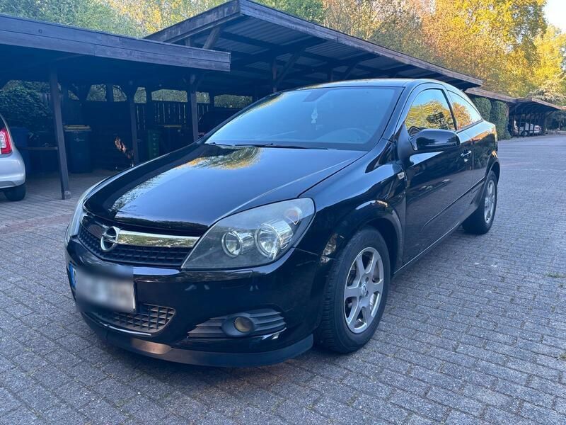 Schwarz Gebraucht 2007 Opel Astra GTC Limousine | 2.650 € (Fairer Preis) - Bild 1/4