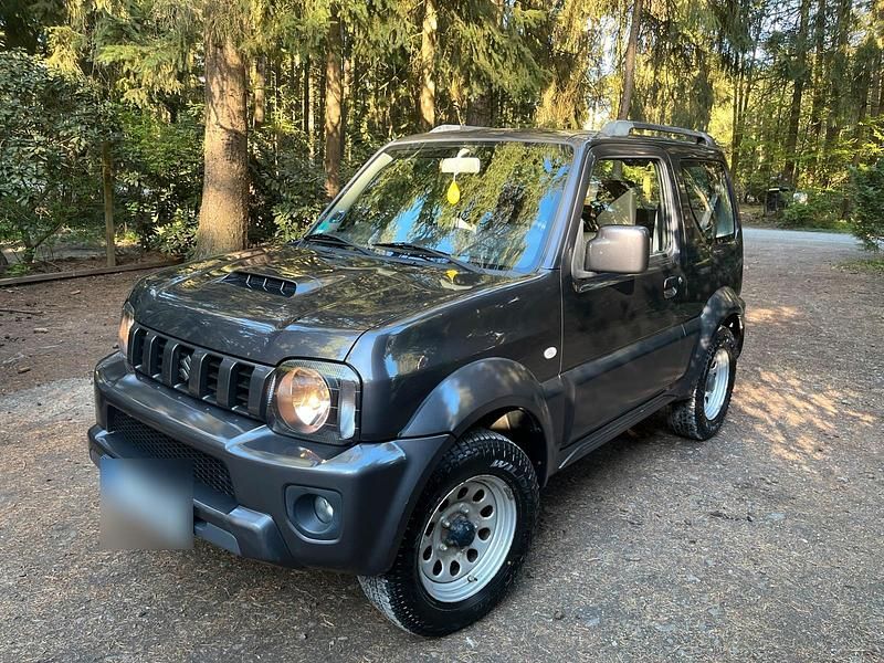 Gebraucht Suzuki Jimny 85 PS (62 kW) 2017 Grau SUV