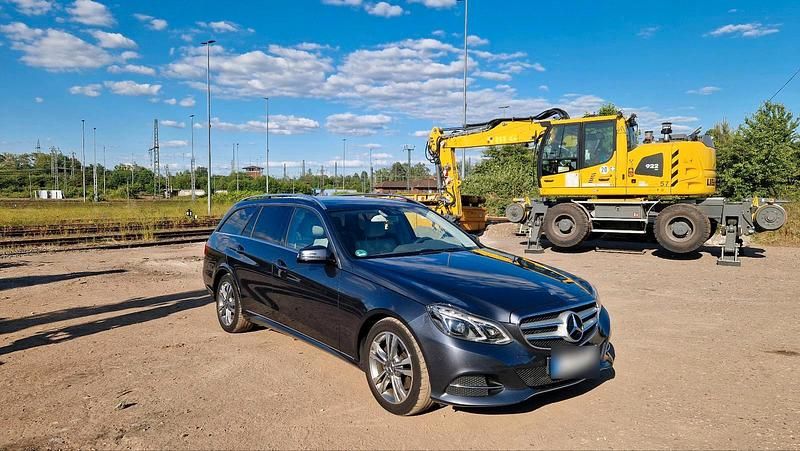 Usata Mercedes E350 252 CV (185 kW) 2013 Grigio Station wagon