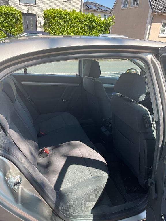 Gebraucht Opel Vectra 122 PS (89 kW) 2002 Silber Limousine