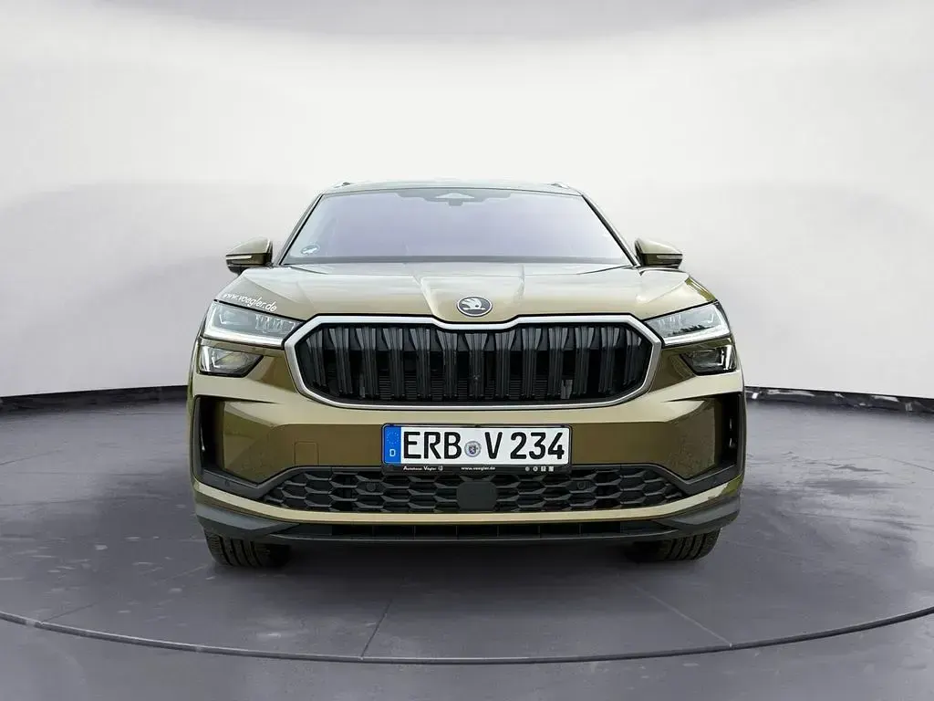 Gebraucht Skoda Kodiaq Selection 193 PS (141 kW) 2024 Gold SUV