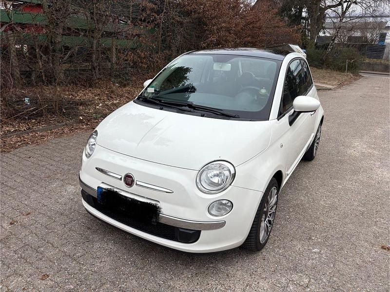 Gebraucht Fiat 500 Lounge 69 PS (50 kW) 2015 Weiß Kleinwagen