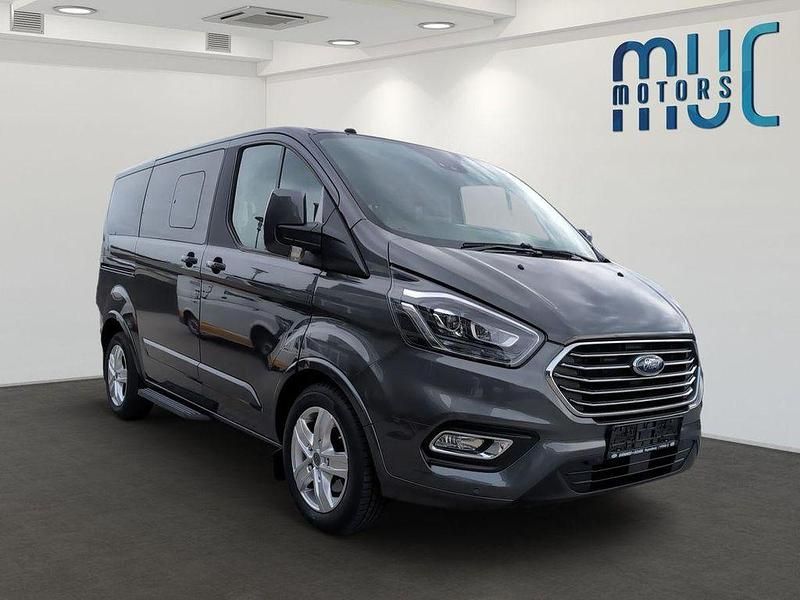 Gebraucht Ford Tourneo Titanium 170 PS (125 kW) 2019 Grau Van / Kleinbus