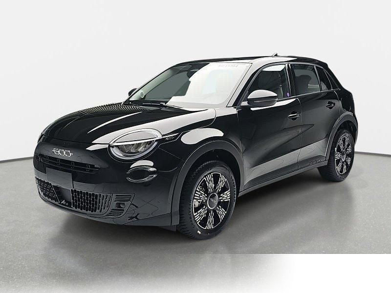 Neu Fiat 600 Pop 110 PS (80 kW) 2026 SUV