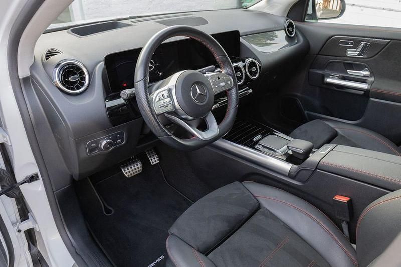 Gebraucht Mercedes GLA250 224 PS (164 kW) 2021 Weiß SUV