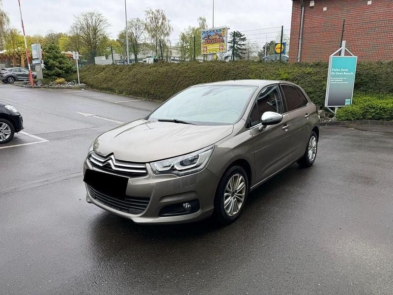 Gebraucht Citroën C4 Touch 110 PS (80 kW) 2015 Grau Limousine