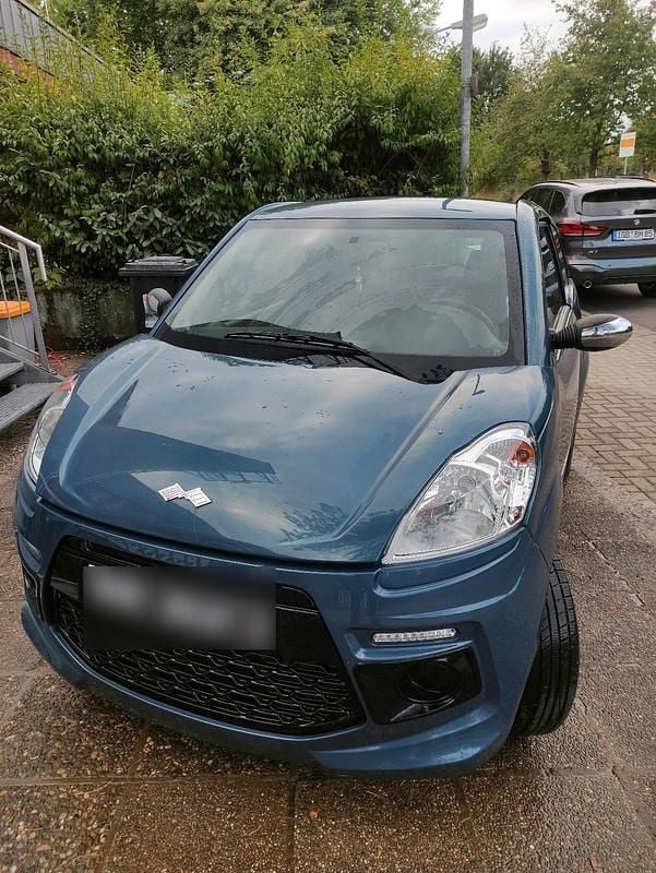 Blau Gebraucht 2017 Ligier JS50 Kleinwagen | 8.400 € (Fairer Preis) - Bild 1/4