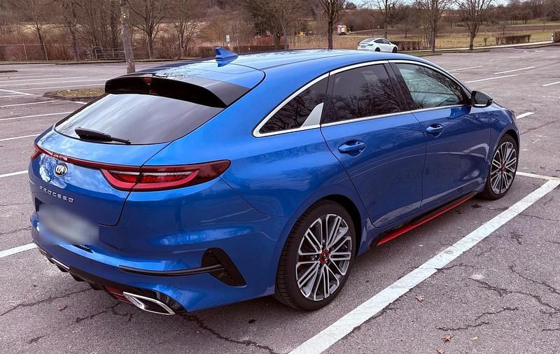 Gebraucht Kia ProCeed GT 204 PS (150 kW) 2021 Blau Kombi