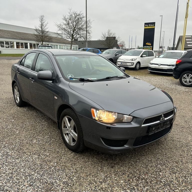 Gebraucht Mitsubishi Lancer Invite 143 PS (105 kW) 2009 Limousine