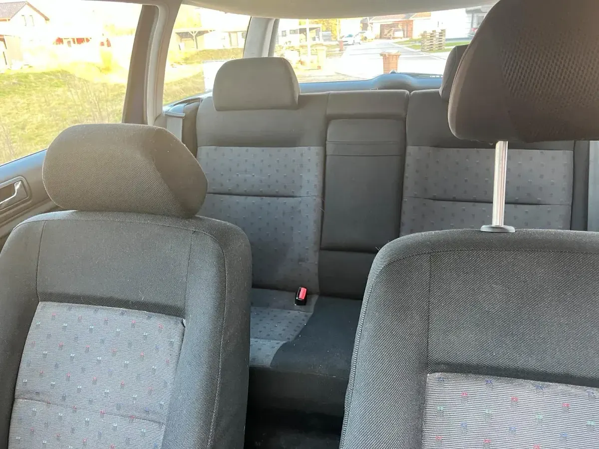 Gebraucht VW Passat 90 PS (66 kW) 2000 Blau Kombi