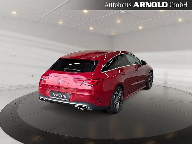 Gebraucht Mercedes CLA220 AMG line 190 PS (139 kW) 2020 Manufaktur patagonienrot (metallic) Limousine