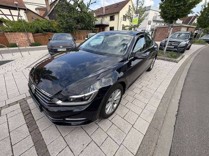 Gebraucht 2015 VW Passat Highline Limousine | 13.500 € (Fairer Preis) - Bild 1/4