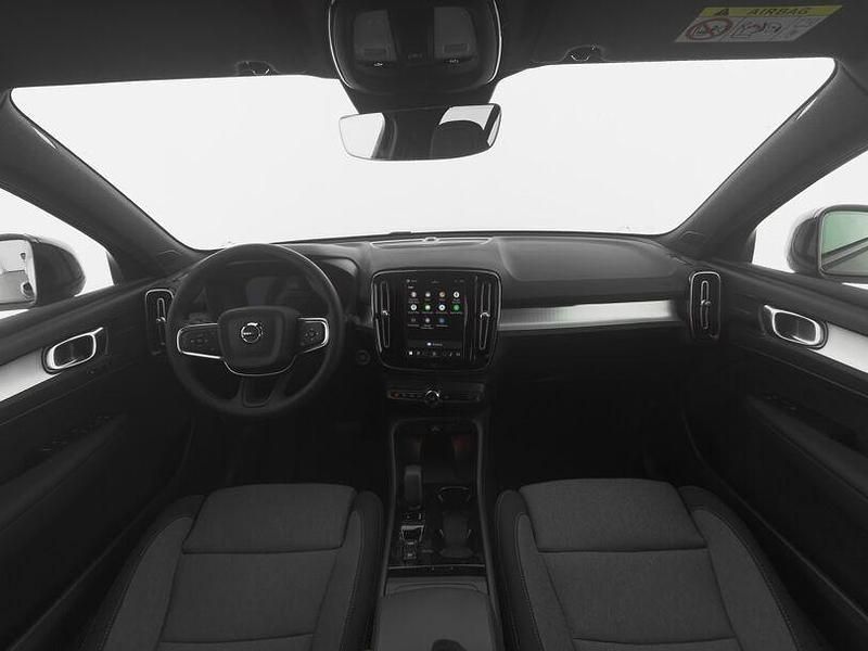 Neu Volvo XC40 Plus 2026 Schwarz SUV