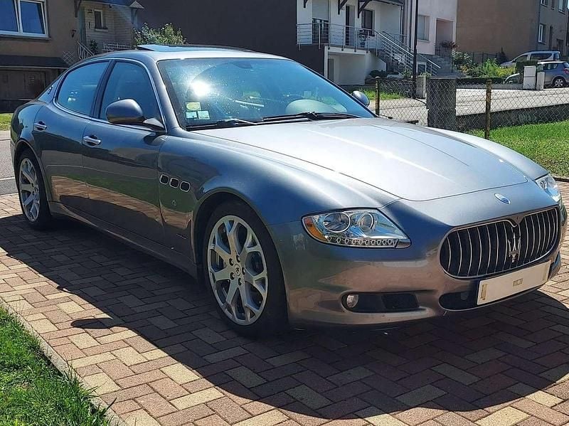 Silber Gebraucht 2008 Maserati Quattroporte Limousine | 31.900 € (Fairer Preis) - Bild 1/4