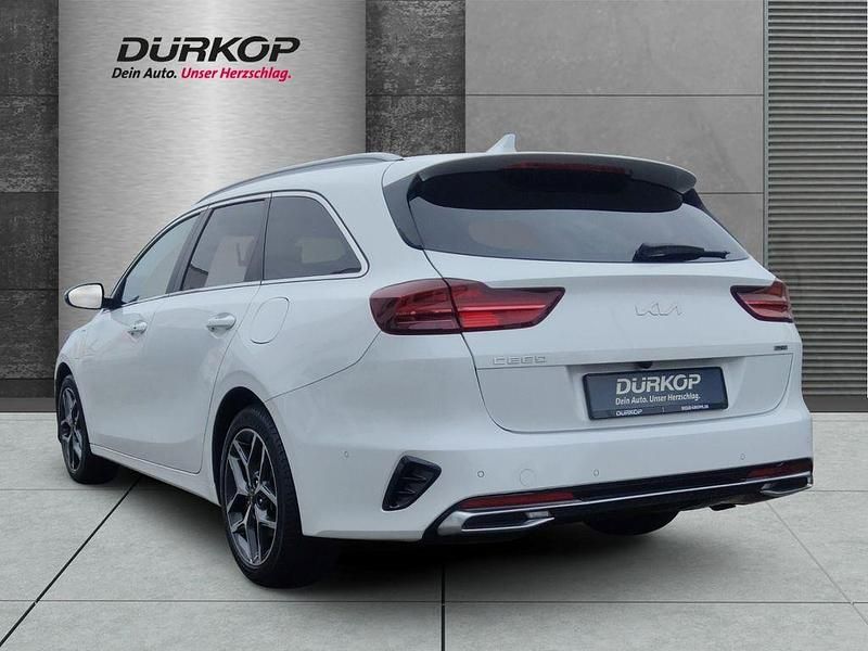 Gebraucht Kia Ceed Sportswagon Platinum Edition 141 PS (103 kW) 2024 Weiß Kombi