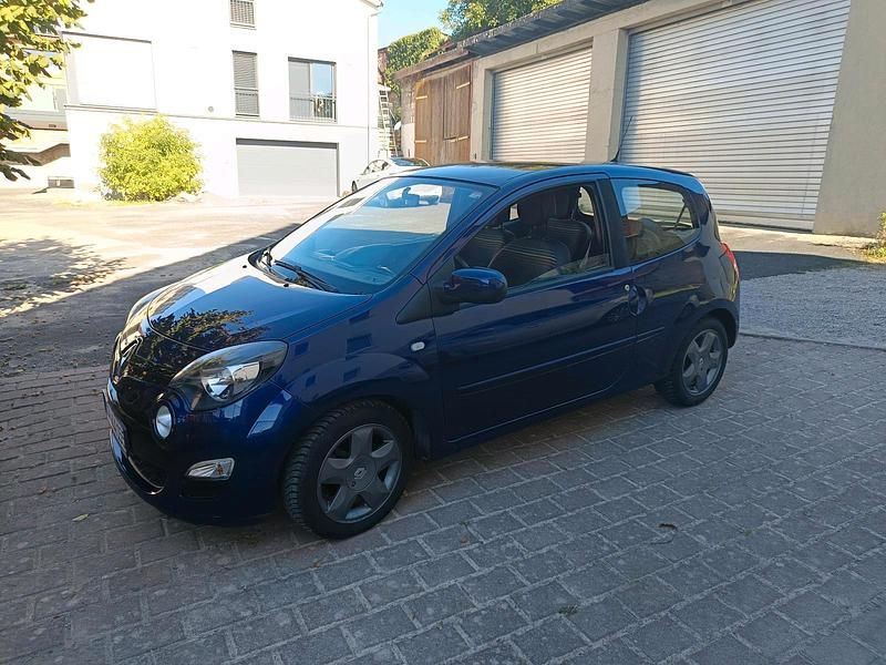 Blau Gebraucht 2013 Renault Twingo Initiale Paris Kleinwagen | 3.900 € (Fairer Preis) - Bild 1/4