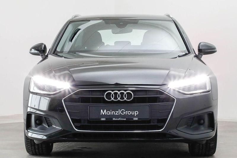 Gebraucht Audi A4 164 PS (120 kW) 2022 Brillantschwarz Kombi