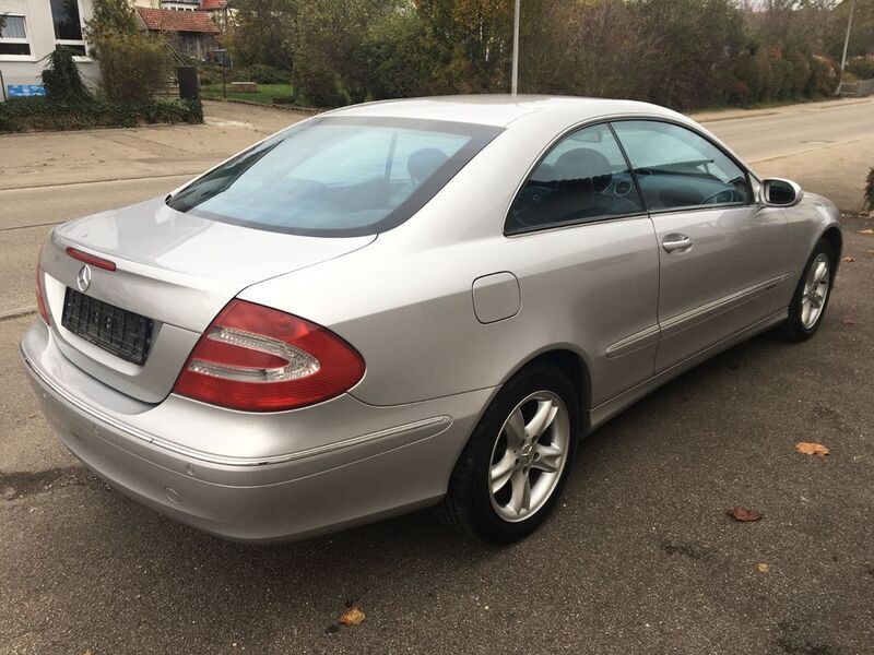 Gebraucht Mercedes CLK240 170 PS (125 kW) 2002 Silber Coupé