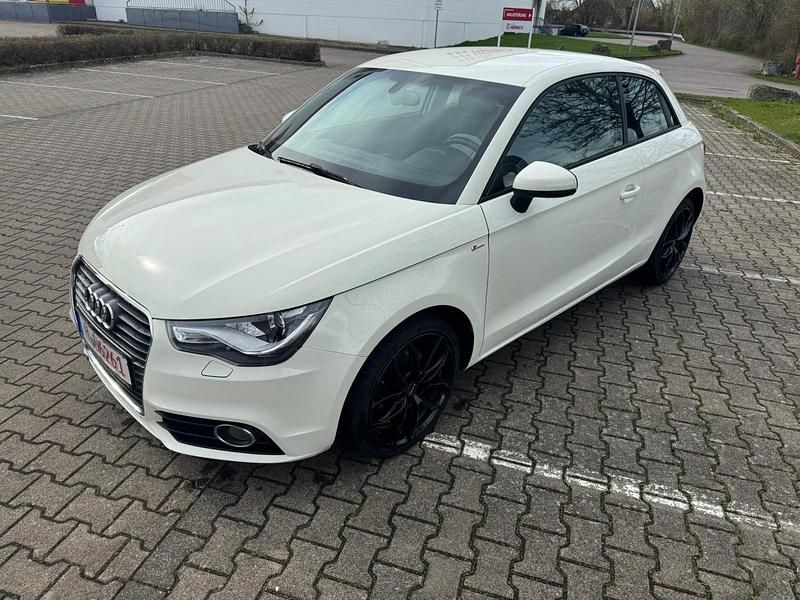 Gebraucht Audi A1 S-Line 122 PS (89 kW) 2010 Weiß Kleinwagen